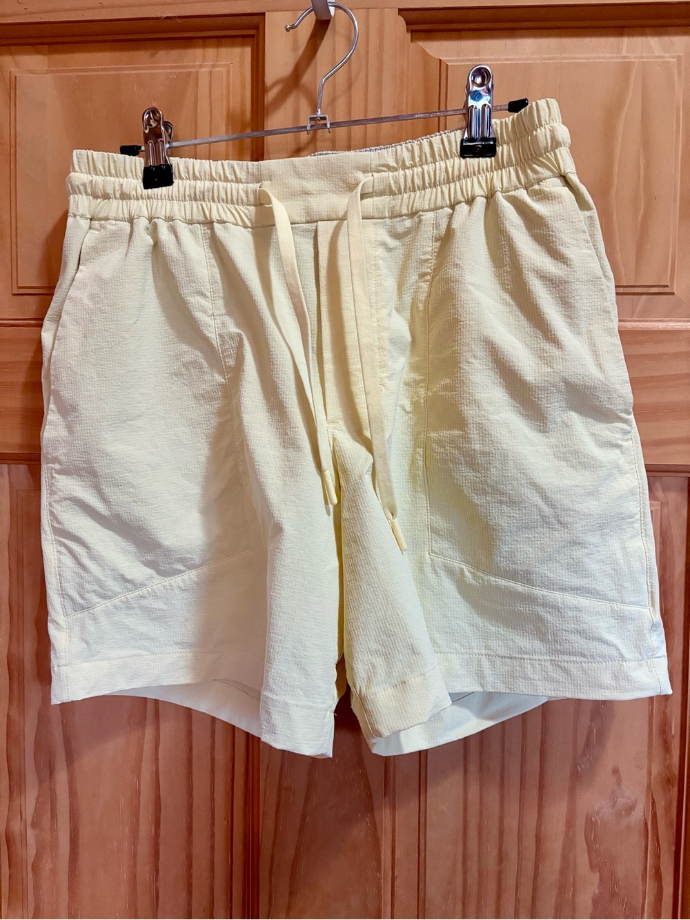 Men's Lululemon 5” “Caprese Yellow” Bowline Drawstring Shorts
